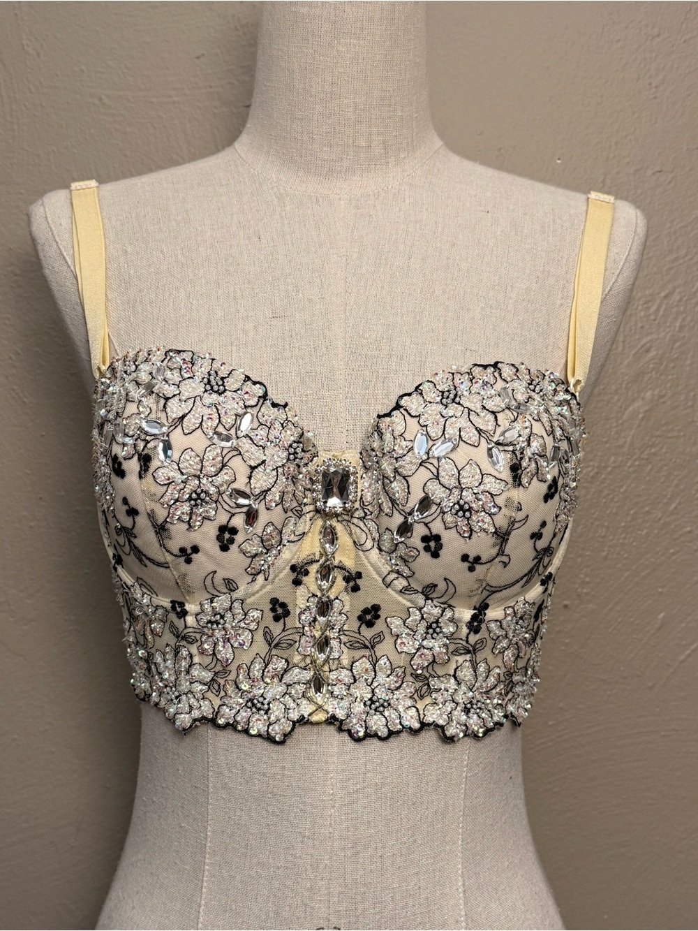Marciano Vintage Y2K Heavily Embellished Gem Yellow Floral Lace Bustier Bra 36C